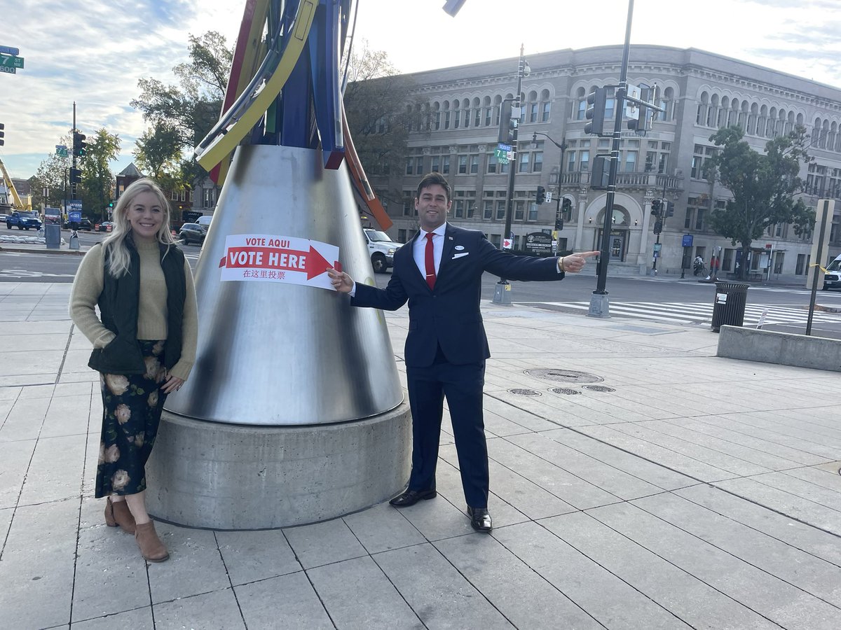 Renee and I just voted at the Shaw (Watha T. Daniel) Library and are now talking with voters. Happy Election Day! Together we will #TurnThePageDC