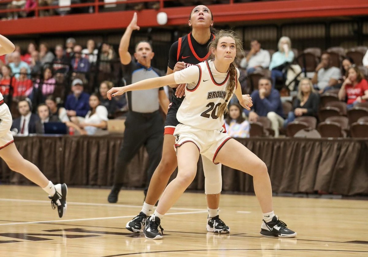 OHS_LadyPatsBB's tweet photo. @bethcnelson21 made her college debut last night with @BrownU_WBB scoring 5 points and grabbing 4 boards!! It’s just the beginning! #OnceaPatriot https://t.co/saayT4vyqz