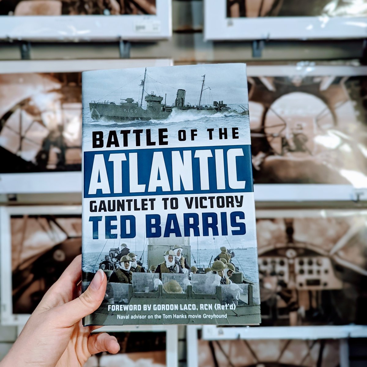 Tomorrow at 7pm:  join local hero @TedBarris and award-wining author @terryfallis at <a href="/slabtowncider/">Slabtown Cider Co.</a> for an evening of remembrance and conversation about The Battle of The Atlantic a Canadian wartime saga for the ages. Get your tickets at bookdrunkadrd.com 
<a href="/HarperCollinsCa/">HarperCollinsCa</a>