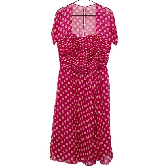 ihavlife1's tweet photo. So good I had to share! Check out all the items I'm loving on @Poshmarkapp #poshmark #fashion #style #shopmycloset #jpeterman #kr8vgrafix: https://t.co/38dGcGUX2b https://t.co/YPbYOP8rCV