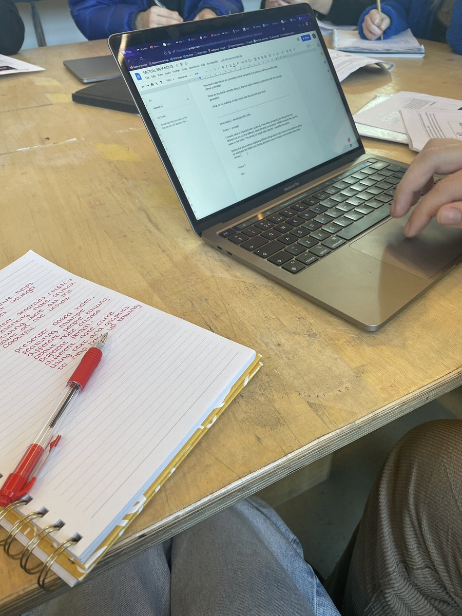 Back in the office… AND new project on the way👀🎥