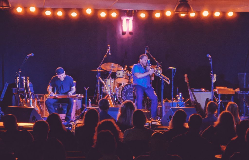 A5BluesBand's tweet photo. Last weekend at Shank was a blast. Thanks to our fans and good friends for the support. 
Special thanks to the Jason Witte Duo - awesome show!
#A5BB #Blues https://t.co/s3AHgwmZor