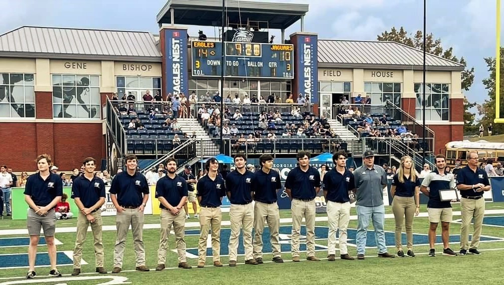 WingClayNation's tweet image. Great day at Paulson Stadium as the 2022 Georgia Southern Clay Target Team is recognized for their 2022 ACUI D3 Collegiate Clay Target Championship in San Antonio.  They beat 50 other teams that shot D3.  D3 just means max 10 team shooters with no bearing on school size.