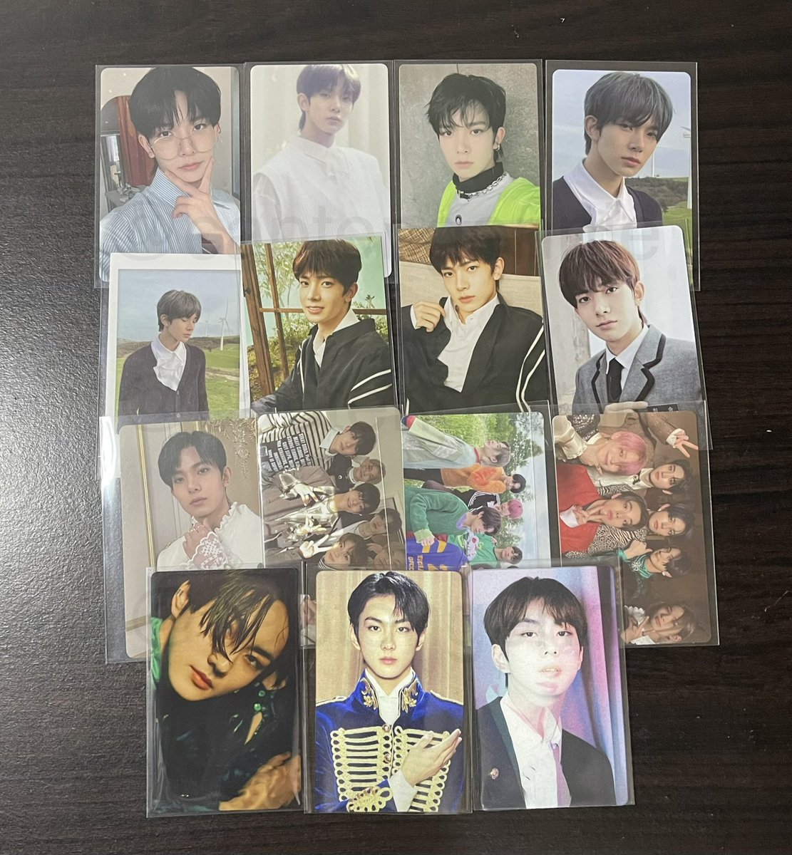 captengennie's tweet photo. wts lfb ph heeseung jungwon enhypen 

heewon pc set 
5,700 (5,500 payo) 
— inclu of pf
— strictly sold as set

mop: gcash/bpi
mod: ggx/sdd mm only 

dm to claim 

🏷 hakanai hee specs fever pob d:a yet ums pob gguggu nrpc ot7 d:d ess b:c hype lenti enconnect tc scylla https://t.co/MBBfasPGrQ