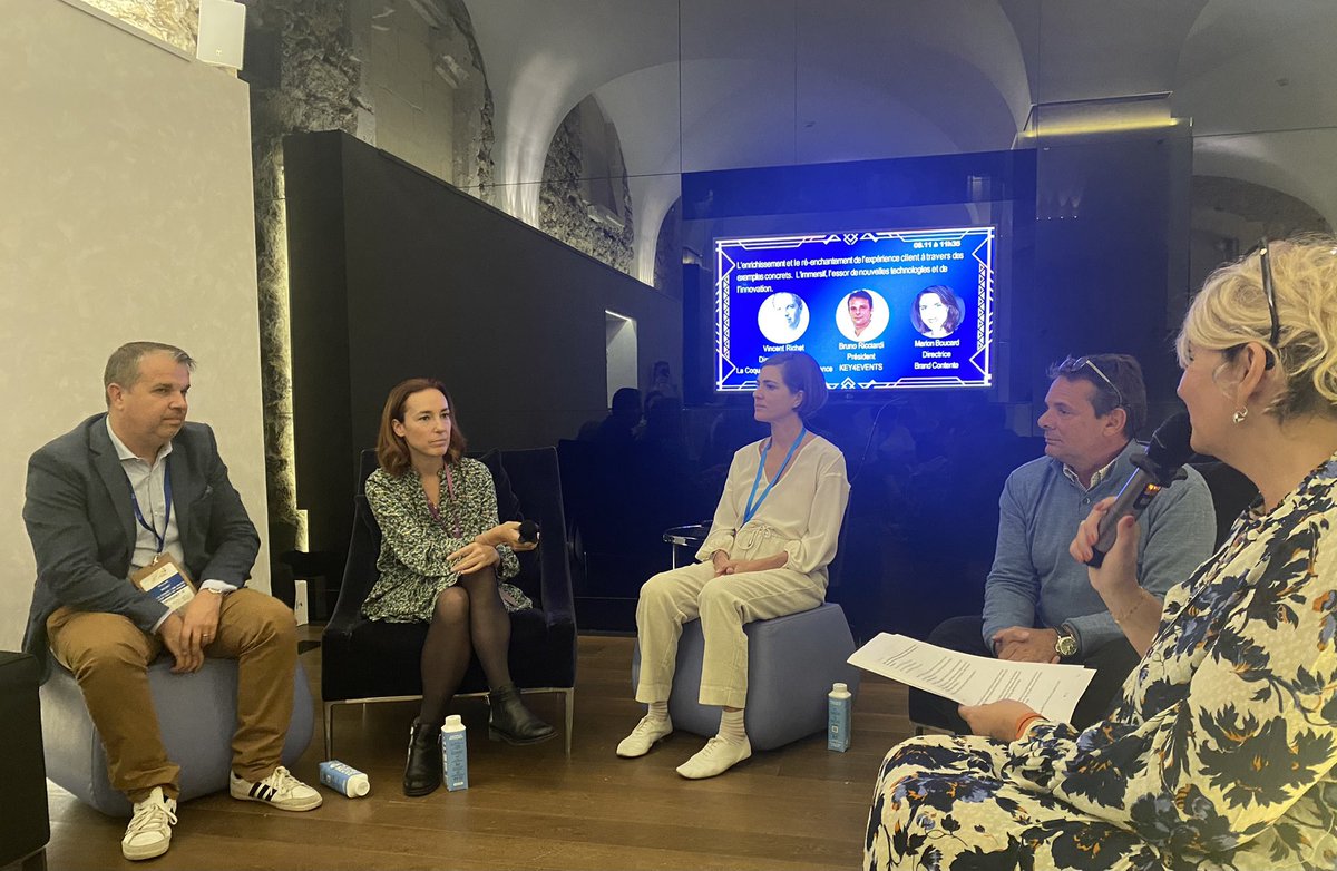 Gomet' (@gometmedia) on Twitter photo Les invités d’une table ronde ont insisté sur l’importance de l’émotion et de l’apprentissage dans l’événementiel qui connaît un tournant numérique 🎭📱
Cc Vincent Richet (<a href="/LaCoqueNumeriq/">LA COQUE</a>) <a href="/AmandineMarsail/">Amandine Deslandes</a> (Marsail) Marion Bouchard (Brand Contente) et Bruno Ricardi (<a href="/key4events/">key4events</a>) Les invités d’une table ronde ont insisté sur l’importance de l’émotion et de l’apprentissage dans l’événementiel qui connaît un tournant numérique 🎭📱
Cc Vincent Richet (<a href="/LaCoqueNumeriq/">LA COQUE</a>) <a href="/AmandineMarsail/">Amandine Deslandes</a> (Marsail) Marion Bouchard (Brand Contente) et Bruno Ricardi (<a href="/key4events/">key4events</a>)