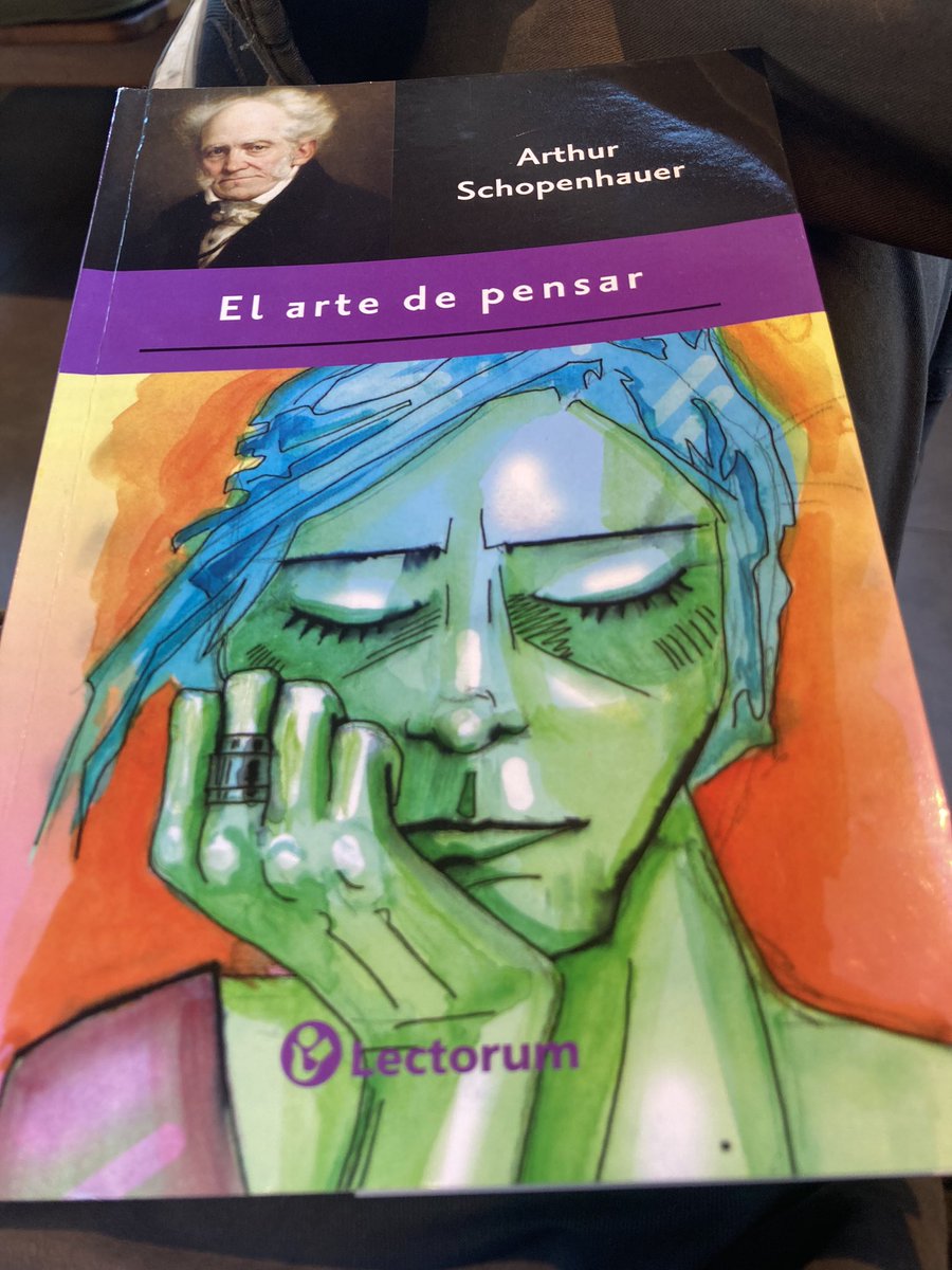 Como dijo Arthur Schopenhauer, “el arte de No leer es lo más importante”. Ya que la cantidad de malos libros acaparan el tiempo, el dinero y la atención del público.