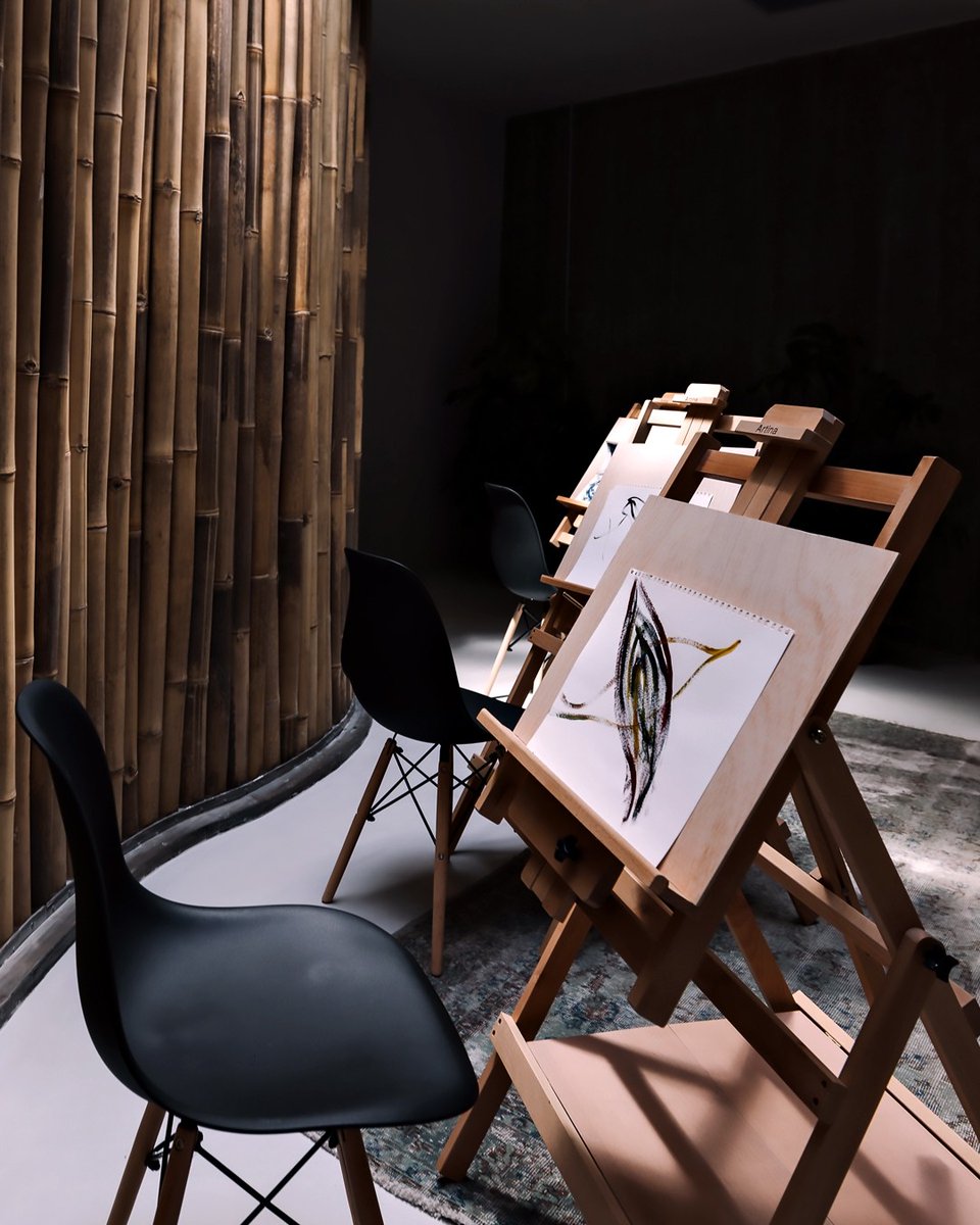 AndronisGroup's tweet image. We invite you to immerse yourself in a world of painted colours, be puzzled by a puzzle or maybe just sketch a thought at our adults-only Art Space 🎨

#AndronisConcept #Imerovigli #Santorini #Andronis #AndronisExperience #GreekIslands #WellnessResort #ArtSpace