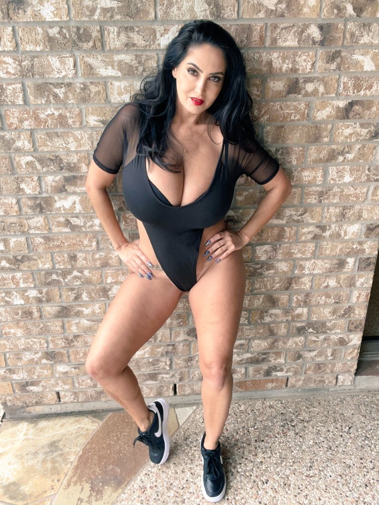 ava addams on Twitter "Hello 🥵 https //t.co/bRtVQSLu5k" / Twitter