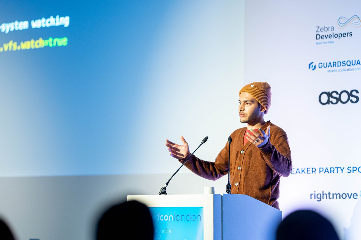 oheyadam's tweet photo. Many thanks to everyone who came to my talk, and the folks at @droidconLondon for organizing such an amazing event! https://t.co/3838rt1IVI