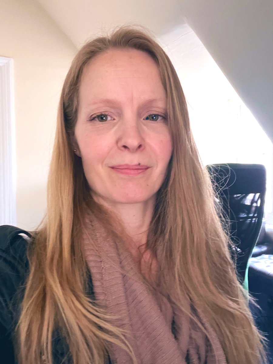 Miksweety's tweet photo. So, I am actively seeking out Sync representation but seem to only be getting friend requests from Pension specialists ๐คฃ send help! #syncagent #seekingrepresentation #musicsync #singersongwriter #singer #neverretiring https://t.co/AyLm0UqJZP