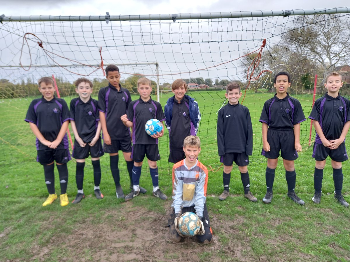 Our Year 7 boys football team played in the Thanet Schools Football Festival yesterday. They played amazing and ended up winning their group. They finished runners up after losing to Chatham House in the final. A big congratulations boys!