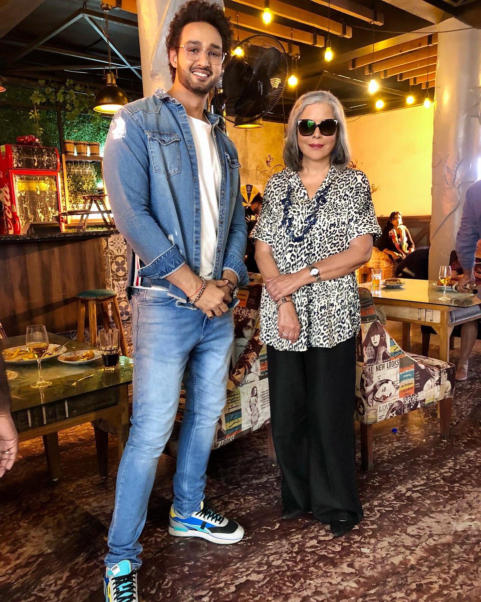 saurabhraajjain's tweet photo. Kuch sapney aisey hotey hain jo kabhi dhekhey nahin hotey par jab haqiqut ban jaatey hai to kisi sapney sey lagtey hain…..with #zeenataman ma’m, lady with pure grace, elegance and beauty ❤️ 

https://t.co/LpShp9xeXf

#webseries #shoot #Actor https://t.co/hWWjQUOSY0