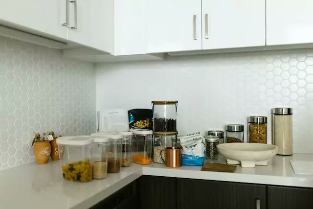 HomeDesignersH1's tweet photo. Kitchen Backsplashes
https://t.co/TihwO5mDw0
.
.
#home #design #DIY #like #likes #likeforlikes #love #insta #interior #kitchen #room #outdoor #housedesign #architecture #interiordesign #house #design #homedesign #homedecor #interior #home #architect #homesweethome #realestate https://t.co/eU0vpp9Lsi