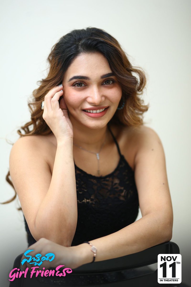 SreedharSri4u's tweet photo. Gorgeous Beauty @Jeniferemmanu11 from the Media Interaction of #NacchindiGirlfriendu ๐ฉโโค๏ธโ๐จ
IN CINEMAS from NOV11th โค๏ธ
- https://t.co/lpn87hYeHW
#NGFfromNov11th ๐ฅ
@UsUday19 #MadhuNandan @iamdinosaar @GuruDepuru @GiftonElias @AtluriNRao #GiriKoduri @tipsmusicsouth @srirammovies https://t.co/U4uJIHAU9u