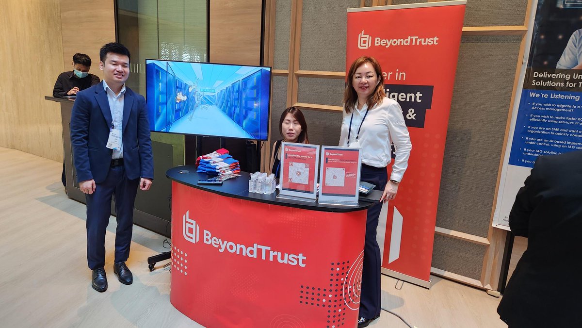 BeyondTrust's tweet photo. We had a great time at SailPoint Navigate in Singapore alongside @SailPoint and @pingidentity.
Find out more about our powerful partnership below:
https://t.co/31DUQUmAJd
#SailPointNavigate #Singapore #identitymanagement #identitysecurity #digitaltransformation https://t.co/fBJpYctxdl