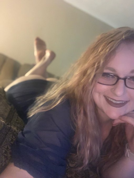 🤓🍑 https://t.co/vQJ3KHARme