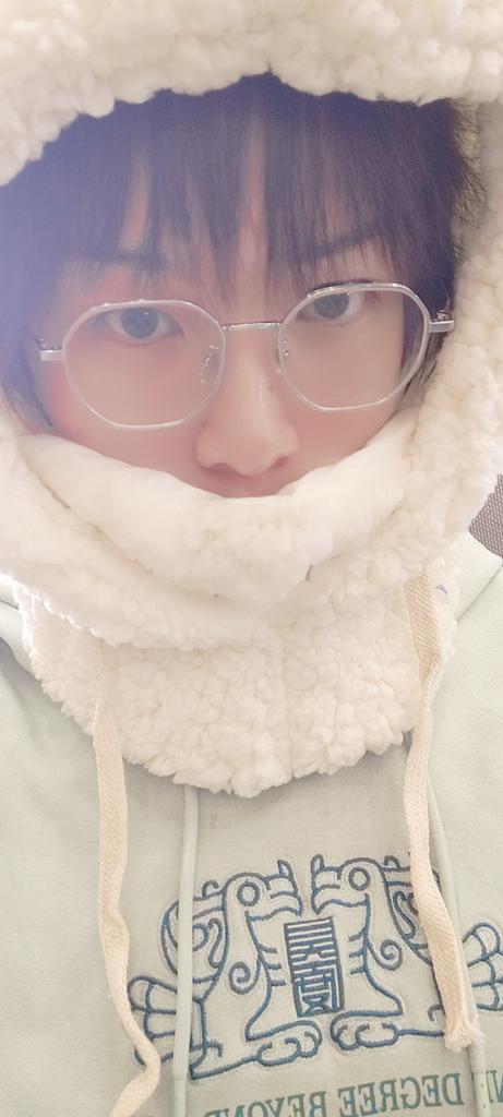 XynMtf's tweet photo. 好久没上推了，浅发一下男装照片吧₍˄·͈༝·͈˄*₎◞ ̑̑ https://t.co/Gi4mFrk3wK