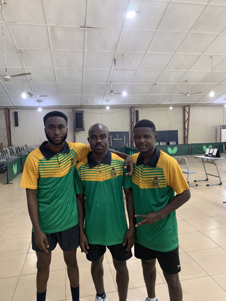 TABLE TENNIS 
Team Event: KNUST vs AAMUSTED 

David Ashong won 3 straight sets ;
Ishmael Addy also won 3 straight sets; 
David Ashong and Paul Kwesi Anaman won 3 straight sets as well.
Frame 1:The 3 fingers shown actually meant something!!🔥
#GUSAKNUST2022