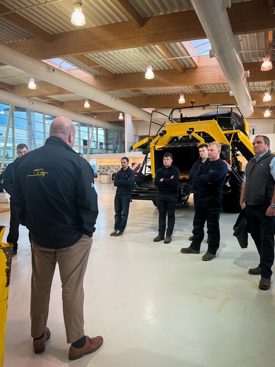RVTractors's tweet photo. Our teams have been busy behind the scenes product training, here's a few of our technicians across all of our depots at specialist harvest product training at New Holland HQ in Basildon last week. 

#NewHolland #training #harvest #expertsinthefield #basildon #rvt @NewHollandAG https://t.co/VXucxvveth