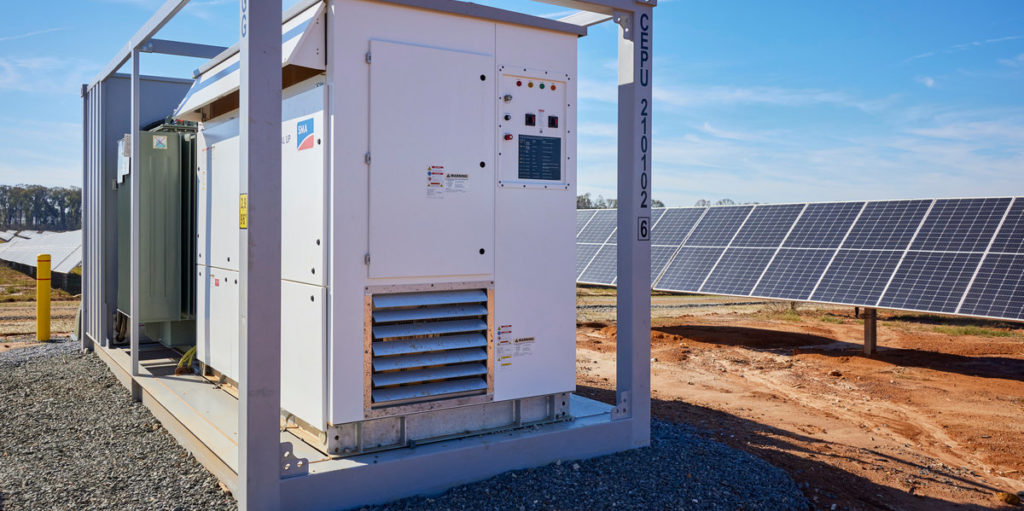 RWE to build 220 MW battery storage facility in Germany: RWE plans to build a storage facility to provide grid-balancing services for its power plants in Germany. The batteries will be installed at two RWE power plants… dlvr.it/ScQLy1 #solar #technology #renewableenergy