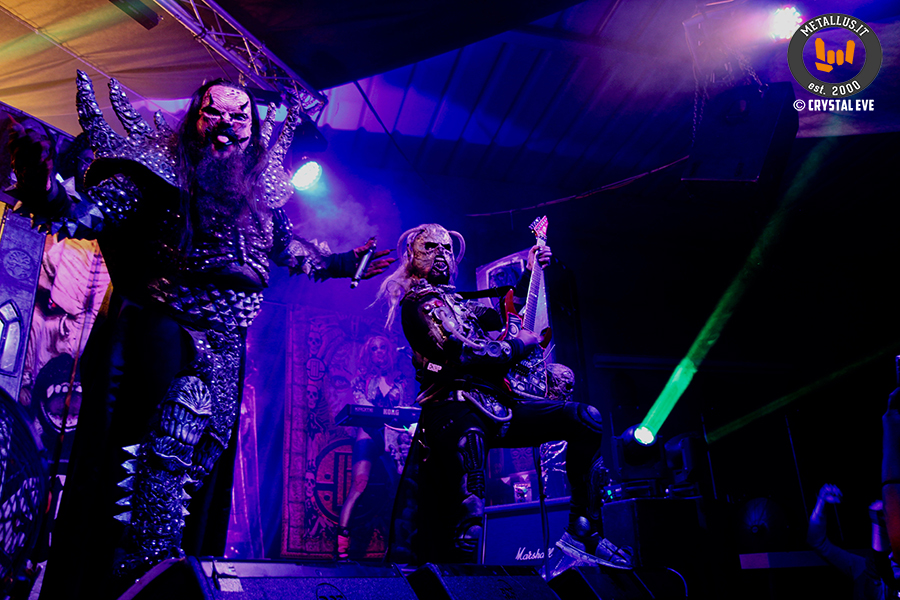 metallus_it's tweet photo. Lordi: Live Report e foto della data di San Donà di Piave (VE)! https://t.co/2X8G7QYMl4 #Lordi #RevolverClub @LORDIOFFICIAL #Almanac #ViktorSmolski https://t.co/BStno6vAZm