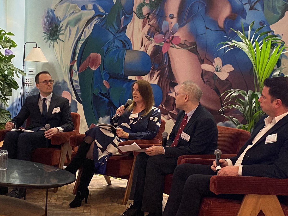 juliegrieve's tweet photo. Great to be at the @CMS_law and Avizon Young #hotel conference today. First panel is on creating vibrant city centres with interesting comments from @ApexHotels MD Averil Wilson and @rolandsmythcms   I’m on the next panel on …. Yup you’ve guessed it. #hoteltech https://t.co/puL5YVeaty