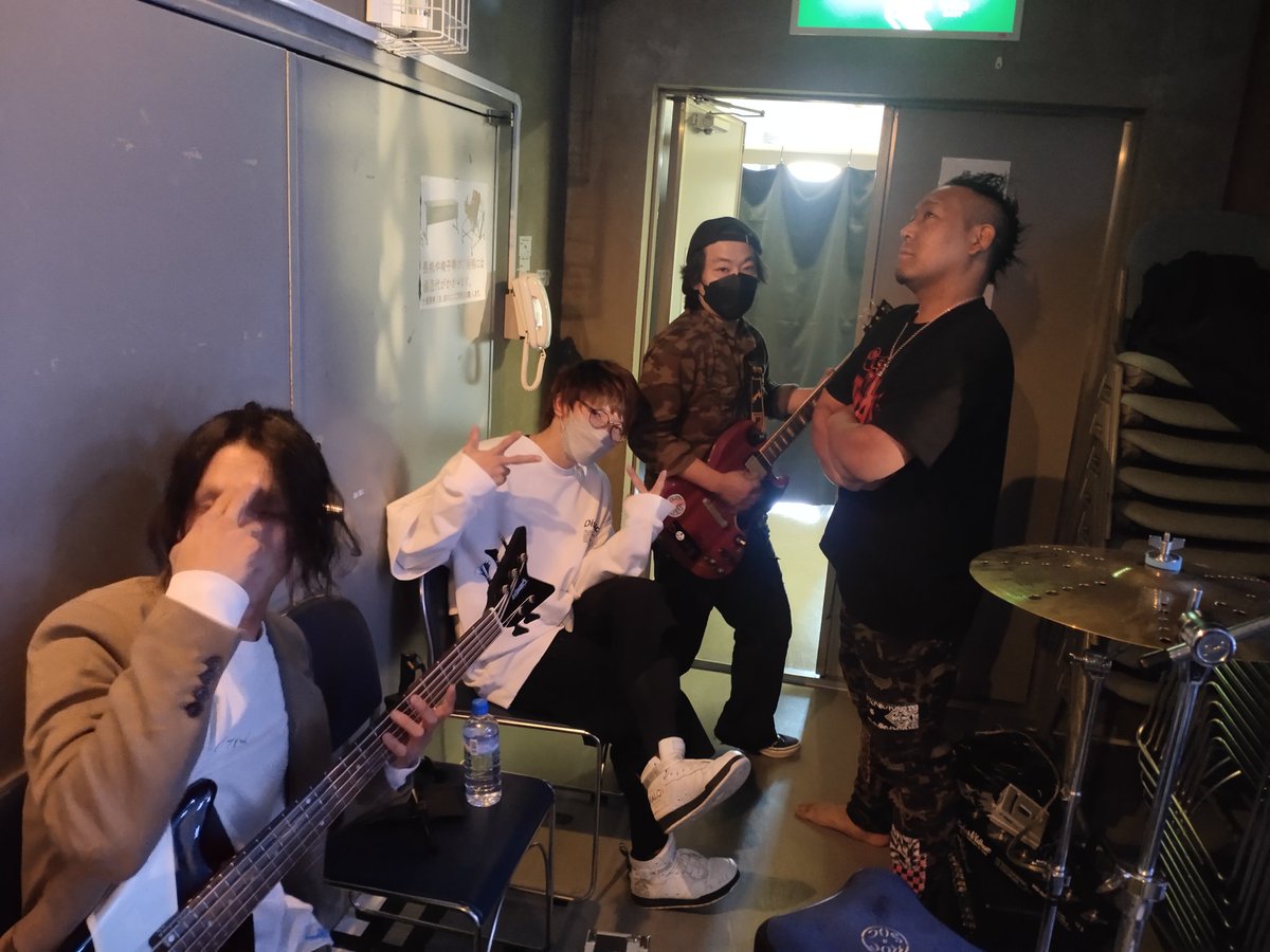Pumpkings2's tweet photo. 11/5 見に来てくれた方々ありがとうございました！
次回は暖かくなったら。。(笑) https://t.co/V5qNu050o8