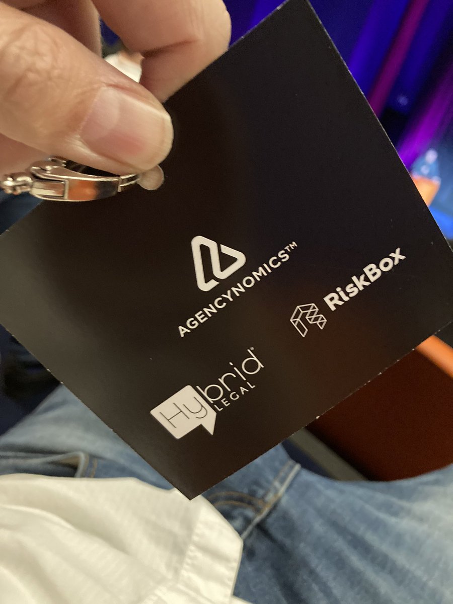 London today with @sjjohnson14 for <a href="/agencynomics/">AGENCYNOMICS</a> 3.0 conference which we are proud to be sponsoring. Looking forward to learning new things and meeting progressive agencies, so please come say hi (and we promise not to bore you with insurance and apologies for the cheesy photo)