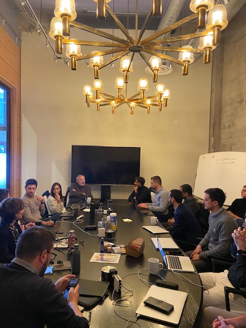 Arter_ER's tweet image. 🇺🇸 #MindsetProgram #siliconvalletER #day1: le 1️⃣0️⃣ startup sono arrivate a San Francisco
Le testimonianze di Leandro Aguilar #MeteoCommerce 
e Matteo Bertocchi #Novac
👉 emiliaromagnainsiliconvalley.it/2022/11/08/min…