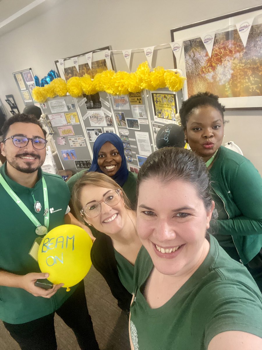 Celebrating #WRD2022 World Radiography Day with cake and colleagues @GenesisCare 🥰 💚