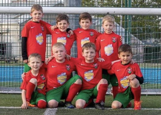#TeamGrassroots
#Shoutout to Winsor Utd Red U8s who have had an amazing start to this season after being moved up and are playing with smiles on their faces.  Big thanks to coaches Rich, Lee &amp; Dan, also Becky &amp; Neil for all they do in making the team run.
#GrassrootsFootball
