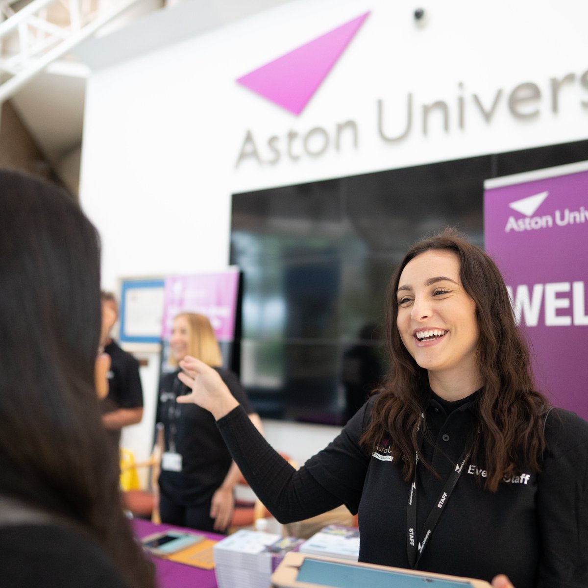 Join our team!! We are looking for a Professional Engineering Programmes Officer - you must be a great communicator, educated to an A Level or equivalent standard with strong IT, administrative and organisational skills then please apply. jobs.aston.ac.uk/Vacancy.aspx?r…