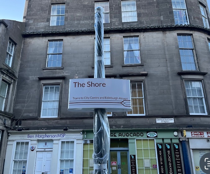 SOSLeith's tweet photo. The Shore and Port of Leith Stops. Some nicely (re-re-re)laid concrete and tracks, part of the (unintentional) brutalist art look.
#tramspotting not #trainspotting #chooselive #chooseleith #leith #tramstonewhaven #brutalistart #Edinburgh https://t.co/DIGujqSWUO