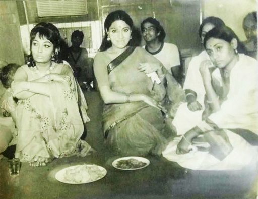 Sadhana, Bindu and Jaya Bhaduri at an event.
#sadhana #sadhanacut #styleicon #bindu #jayabhaduri #jayabachchan #bollywoodflashback