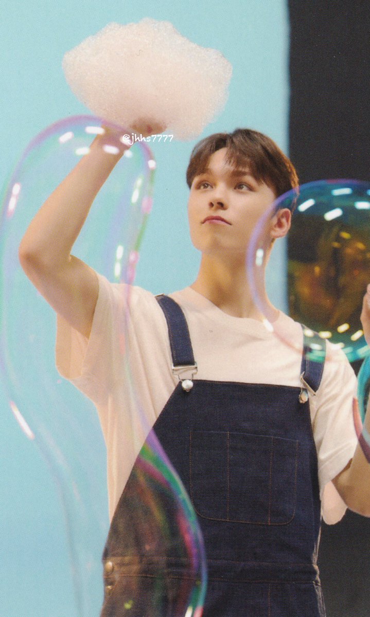 SEVENTEEN 17 IS RIGHT HERE ユニバ ラキドロ