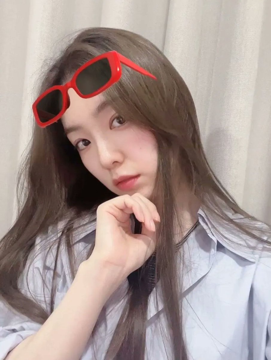 irene pics tweet media