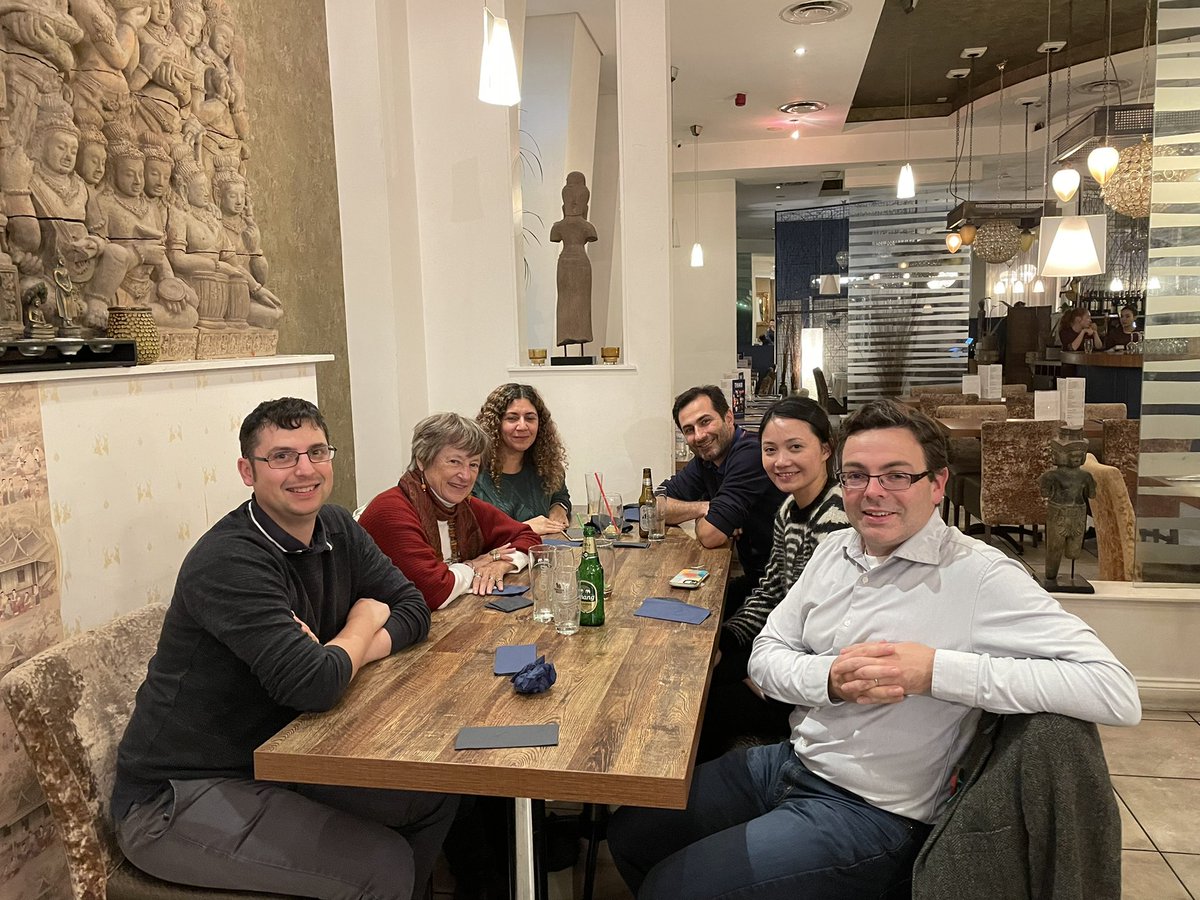 Wonderful talk and discussion with Prof Susan Taylor UCSD visiting <a href="/AstburyCentre/">Understanding Life in Molecular Detail</a> <a href="/jamesapoulter/">James Poulter</a> <a href="/thehedgehoglab/">Natalia Riobo-Del Galdo</a> <a href="/zeqiraj/">ergiola Zeqiraj</a> <a href="/qianqian5000/">Qian Wu</a>