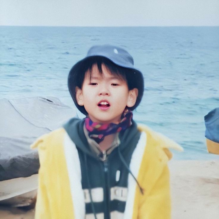 bbidoyie's tweet photo. @nctzenbase 🐰🍼🤍!! https://t.co/109vOV4I9V