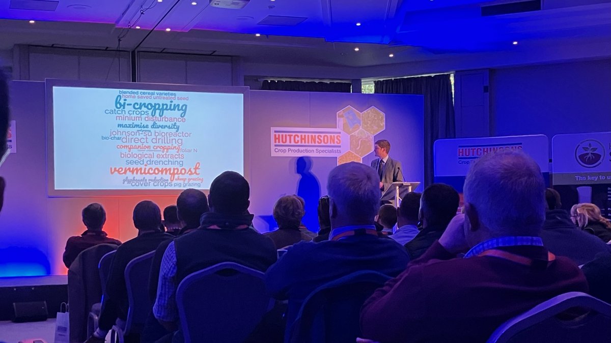 HutchinsonsAgUK's tweet photo. Harry Heath, host of the Helix Agroecology Farm, outlines how he farms in an Agroecological way at today's Agroecology Conference, highlighting how he's tackled soil health issues on the Shropshire pig and arable farm

Learn about our Agroecology services: https://t.co/yvU4zXGycQ https://t.co/o1hnvA9Mwo