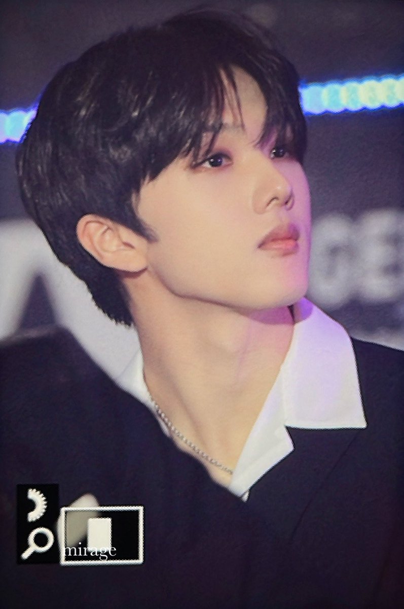 mirage0205's tweet photo. 221108 #지성 #jisung 나 너무 뿌듯하네 또 https://t.co/rtQBwG5A0E