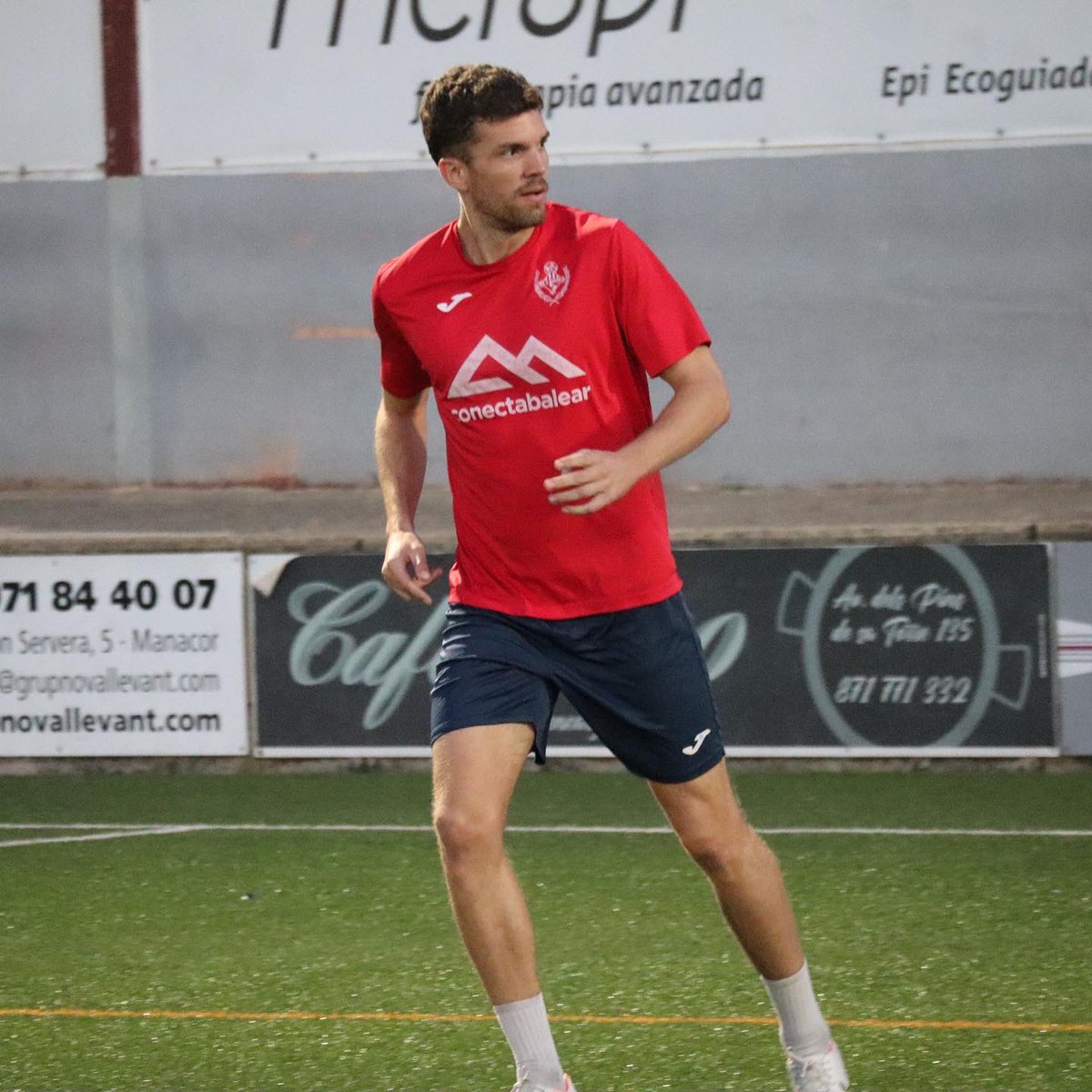 cemanacor's tweet photo. FOCUSED ON ➡️ @fcandorra 🏆👑 

Ja tenim casi 1500 🎟️ venudes, i tu, no tens la teva? 

📅 08/11, 9/11 i 10/11
⏰ De 17.30h a 19.30h 
📍 Oficines de Na Capellera 
💶 Entrada
15 € -> Socis Club
20 € -> General
10 € -> Junior (12 a 18 anys)
5 € -> Menors (5 a 11 anys)

(1/2) https://t.co/Ai1ZljEWag