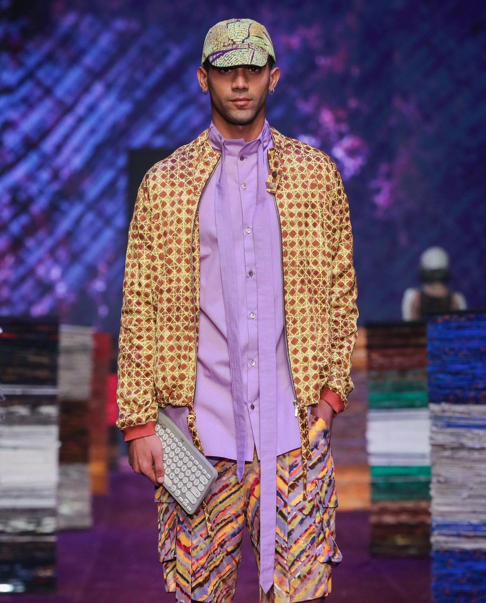 Logitech x Saaksha Kinni at Lakmé Fashion Week in partnership with FDCI.

<a href="/India_Logitech/">Logitech India</a> <a href="/saakshakinni/">Saaksha & Kinni</a> <a href="/sobhitaD/">Sobhita Dhulipala</a> <a href="/ILoveLakme/">Lakmé India</a> <a href="/fdciofficial/">FDCI</a> <a href="/R1SEWorldwide/">RISE Worldwide</a> 
#ReadyForACloseUp #LogitechatFDCIxLFW  #FDCIxLakméFashionWeek #5DaysOfFashion #Logitech #M350Pebble #K380 #POPKeys #POPMouse