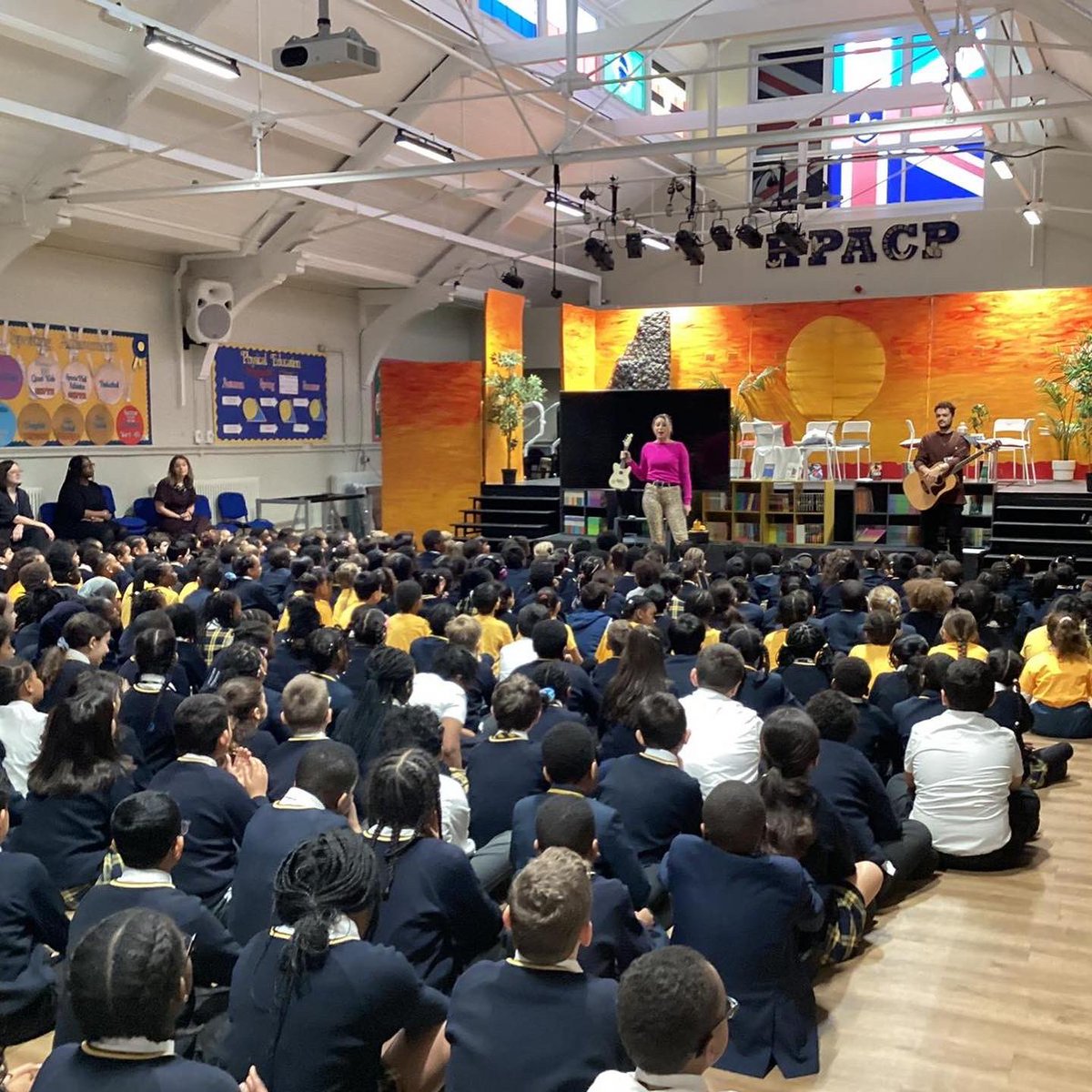 ColerainePark's tweet photo. What an inspirational morning at #HPACP with #FrontRowMusic leading us in song! A great way to start any day! 🎶🎵 https://t.co/9iazuyTXtq