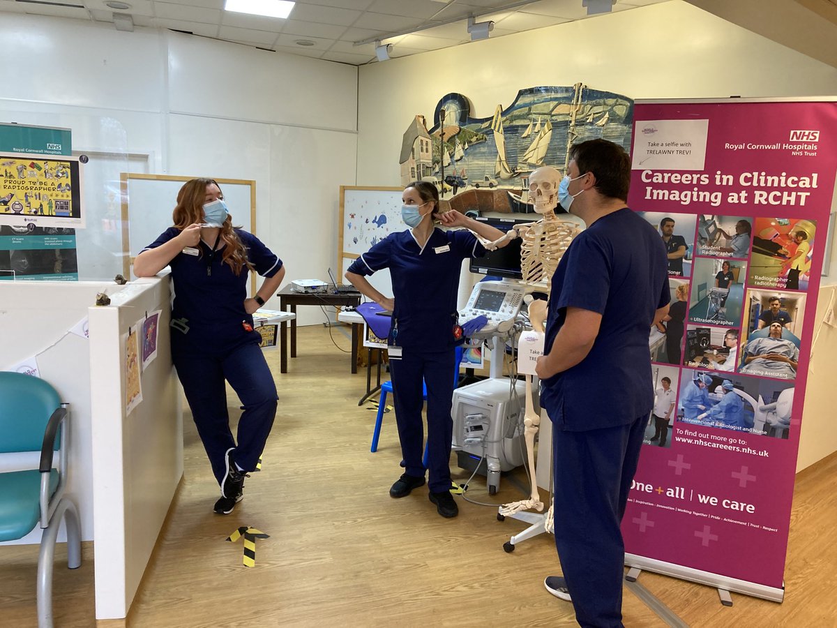 #WRD2022 #IDOR2022 #exeterrad #rebekahmikail spreading the word today about careers in radiography!