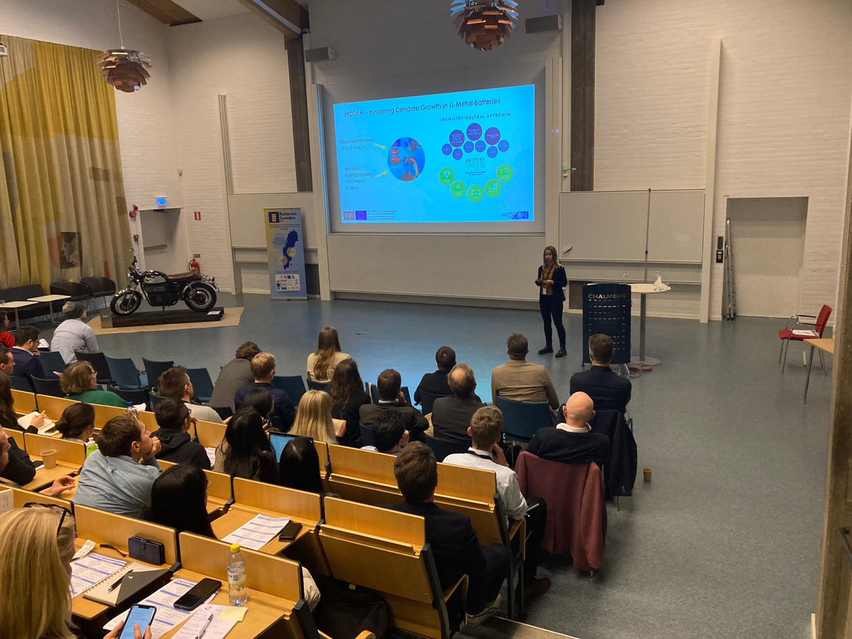 👥The 5th NordBatt conference has come and gone but we keep the knowledge we gained from it! 

👏Thank you <a href="/MarjaVilkman/">Marja Vilkman</a> for the enlightening presentation!

🔋Find out more :
🔗hidden-project.eu/nordbatt-confe… 
<a href="/2030Battery/">BATTERY 2030 +</a> <a href="/HorizonEU/">Horizon Europe 🇪🇺</a>  #batteries  #sustainableenergy #renewableenergy