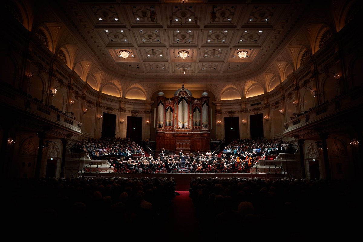 NTR ZaterdagMatinee (@zaterdagmatinee) on Twitter photo 🎺🎺 De grootste productie van het jaar komt eraan! 300 musici op het podium voor ARCHE van Jörg Widmann.
12 nov | 14.15 | <a href="/Concertgebouw/">Het Concertgebouw</a>
➡️ bit.ly/3LYpfj1
⚠️Tijdens concert klinken neppe geweerschoten
<a href="/radiofilhorkest/">Radio Filharmonisch Orkest</a>
<a href="/grootomroepkoor/">Groot Omroepkoor</a>
@kcanellakis
📷 @EduardusLee 🎺🎺 De grootste productie van het jaar komt eraan! 300 musici op het podium voor ARCHE van Jörg Widmann.
12 nov | 14.15 | <a href="/Concertgebouw/">Het Concertgebouw</a>
➡️ bit.ly/3LYpfj1
⚠️Tijdens concert klinken neppe geweerschoten
<a href="/radiofilhorkest/">Radio Filharmonisch Orkest</a>
<a href="/grootomroepkoor/">Groot Omroepkoor</a>
@kcanellakis
📷 @EduardusLee