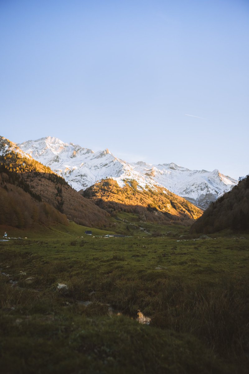 ⛰️🤍 #mountainlover #outdoor #hikingadventures