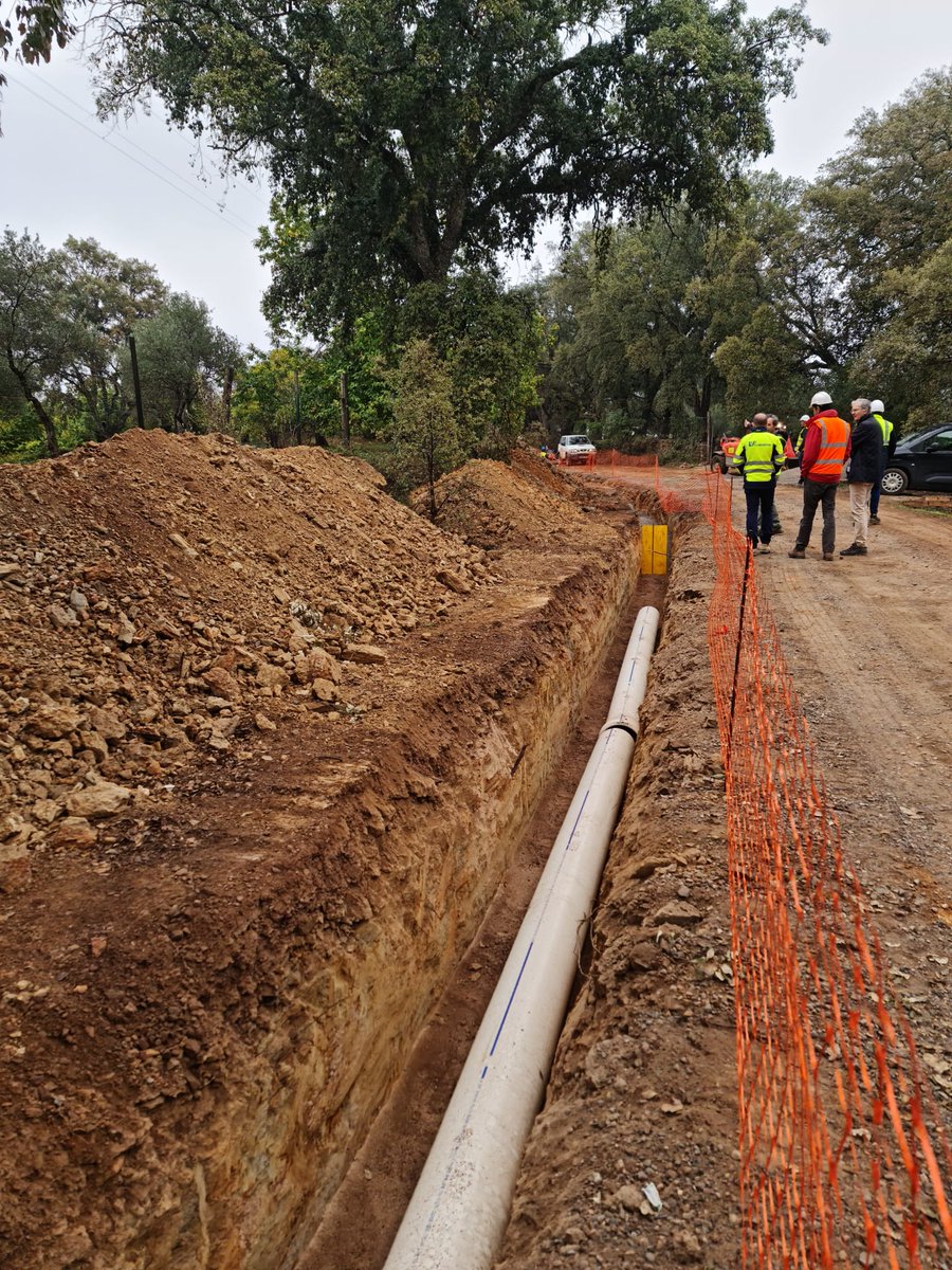 𝑬𝑺𝑻𝑨𝑴𝑶𝑺 𝑪𝑶𝑵𝑺𝑻𝑹𝑼𝒀𝑬𝑵𝑫𝑶
Imágenes de obra 𝑴𝑬𝑱𝑶𝑹𝑨 𝑫𝑬 𝑬𝑭𝑰𝑪𝑰𝑬𝑵𝑪𝑰𝑨 𝒀 𝑮𝑨𝑹𝑨𝑵𝑻Í𝑨 𝑫𝑬 𝑨𝑩𝑨𝑺𝑻𝑬𝑪𝑰𝑴𝑰𝑬𝑵𝑻𝑶 𝑬𝑵 𝑨𝑳𝑻𝑨 𝑷𝑨𝑹𝑨 𝑺𝑰𝑬𝑹𝑹𝑨 𝑫𝑬 𝑯𝑼𝑬𝑳𝑽𝑨 💧, la cual ejecutamos en UTE con <a href="/GevoraConstSA/">GevoraConstSA</a> para DGIA de <a href="/AndaluciaJunta/">Junta de Andalucía</a>