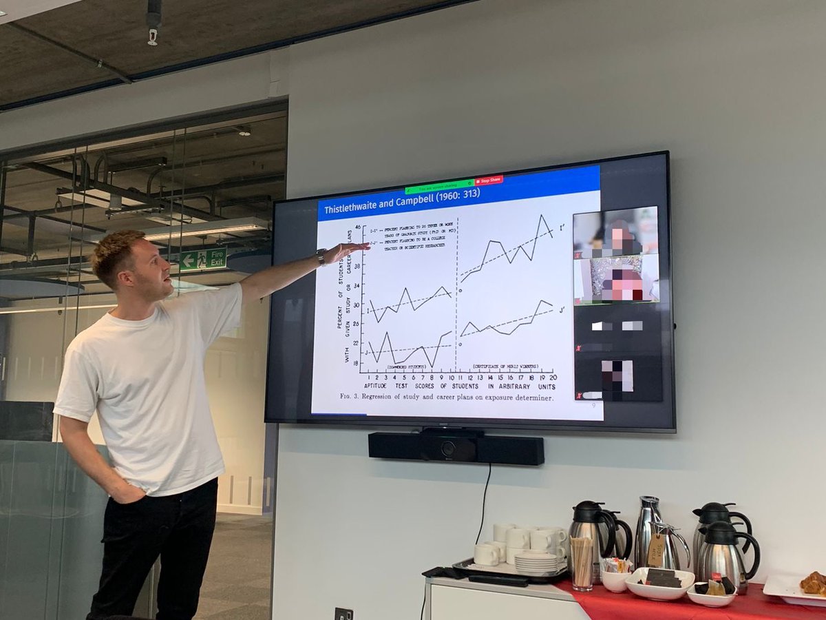 Huge thank you to @DanBischof
 &amp; @fs_colli for sharing their expertise on Natural Experiments and Fuzzy-Set QCA at <a href="/LSEGovernment/">LSE Government</a>!

Thank you to <a href="/LSEGovernment/">LSE Government</a> &amp; <a href="/uclspp/">UCL Political Science - School of Public Policy</a> for sponsoring this event.

The masterclass was organised by <a href="/vcheng_m/">Vanessa Cheng-Matsuno</a>, <a href="/AlexanderFitz_/">Alexander Fitzpatrick</a> &amp; <a href="/LinaKramer14/">Lina Kramer</a>.