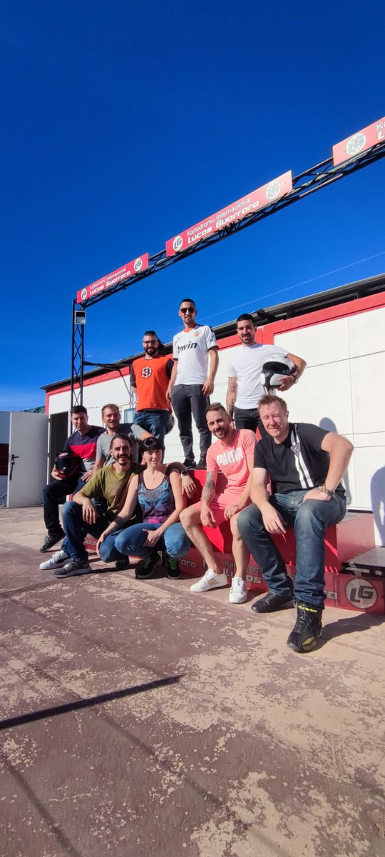 FIA Team Racing tweet media